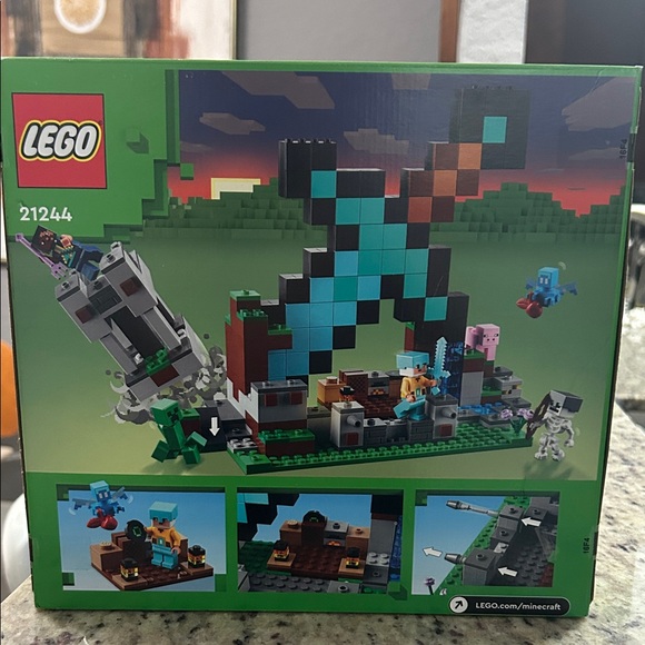 LEGO Minecraft The Sword Outpost Set - Black, Blue, Green - Picture 2 of 6